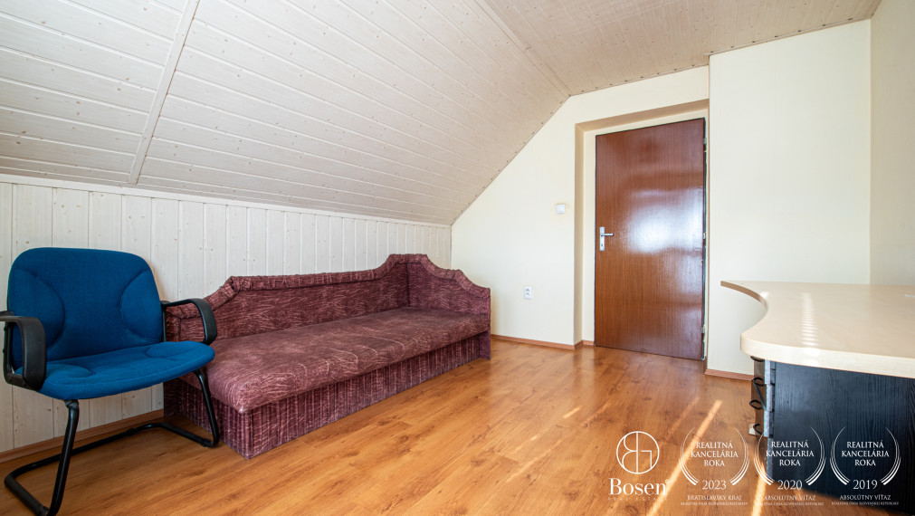 BOSEN | Na predaj rodinný dom s pozemkom o výmere 1967m²- Bánovce nad Bebravou