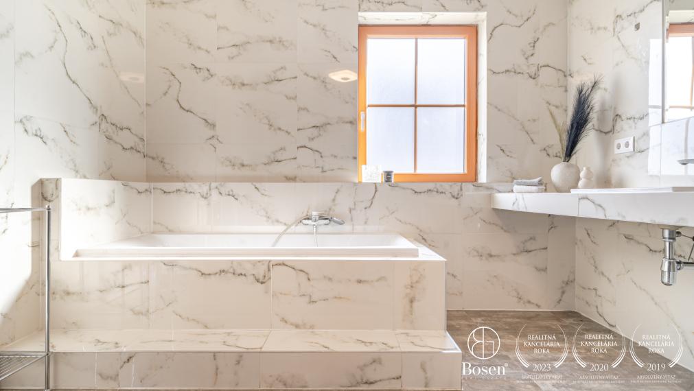 BOSEN | Výnimočný dom. Výnimočná lokalita. Inteligentná investícia. KILB