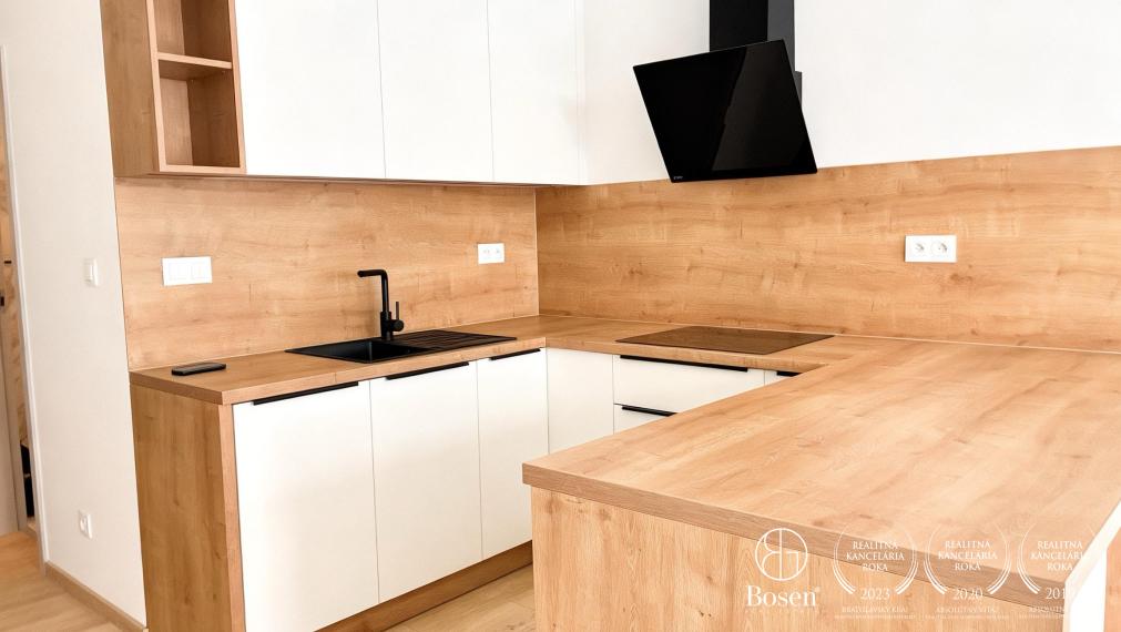 LOYALTERS | Na predaj 1 izbový byt s predzáhradkou a garážovým státím v novostavbe - Rovinka