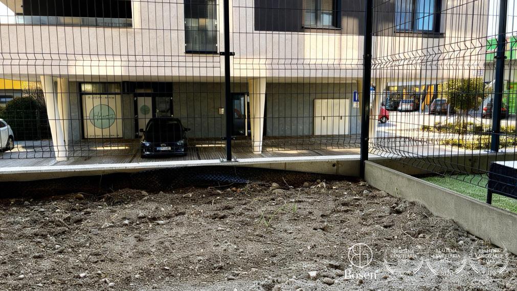 LOYALTERS | Na predaj 1 izbový byt s predzáhradkou a garážovým státím v novostavbe - Rovinka