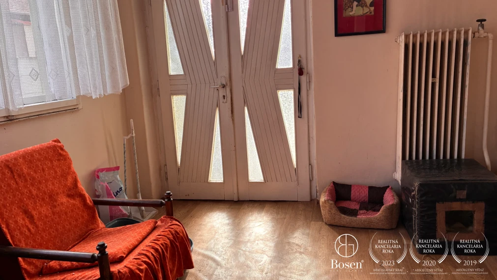 LOYALTERS | Na predaj rodinný dom s veľkým pozemkom - Hviezdoslavov