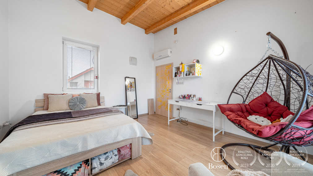 BOSEN| Nadštandardný 6-izbový rodinný dom v tichej lokalite Malé Vinice