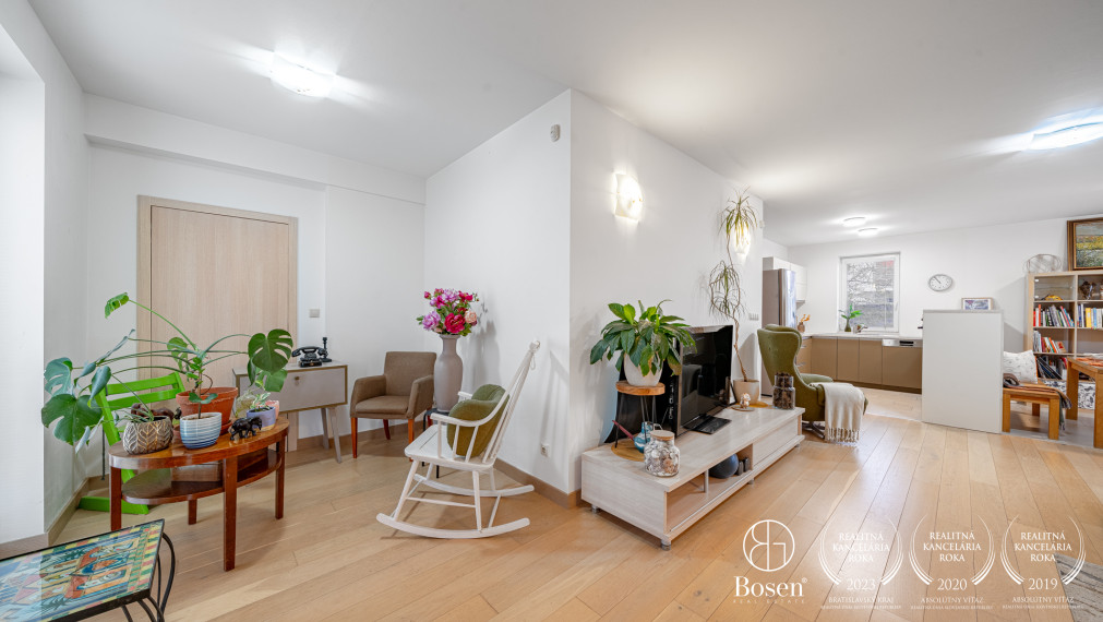 BOSEN| Nadštandardný 6-izbový rodinný dom v tichej lokalite Malé Vinice