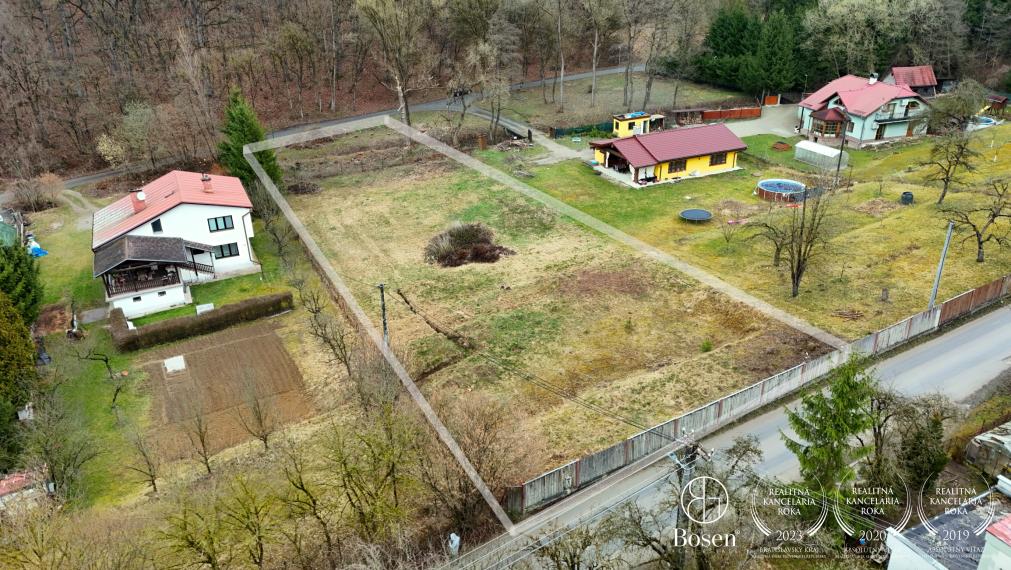 BOSEN | Na predaj stavebné pozemky na výstavbu RD - Ladce