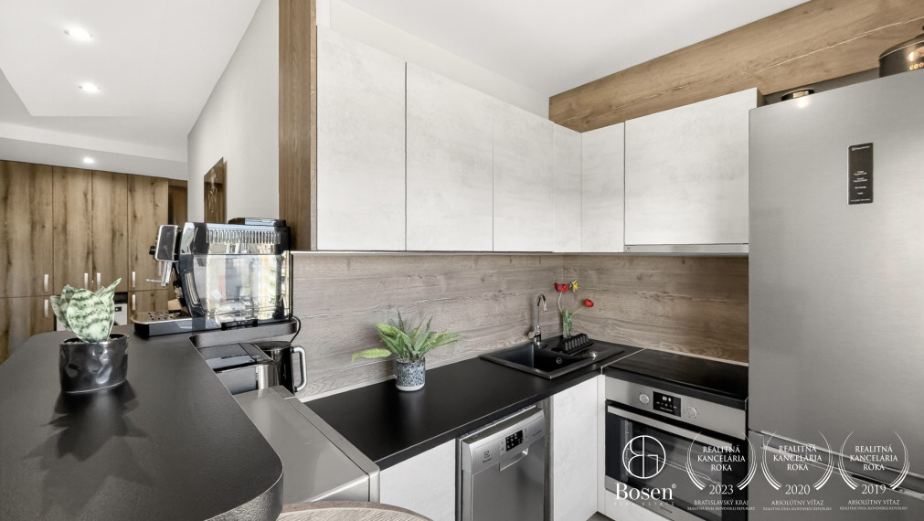 BOSEN | Moderne zariadený, zrekonštruovaný 3 izbový byt, 76m2