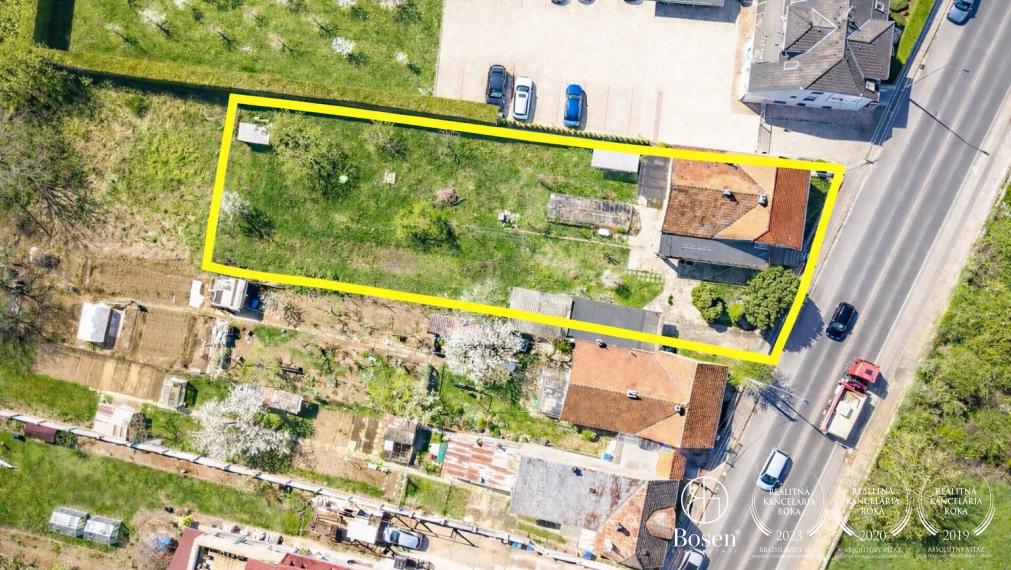 BOSEN | Pozemok vhodný na podnikateľký účel- Bratislavská TN