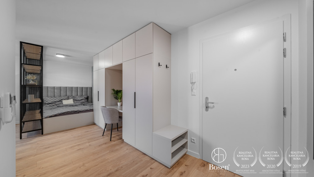 BOSEN | Štýlový 1,5 izbový byt, Ľadová ulica - Staré mesto