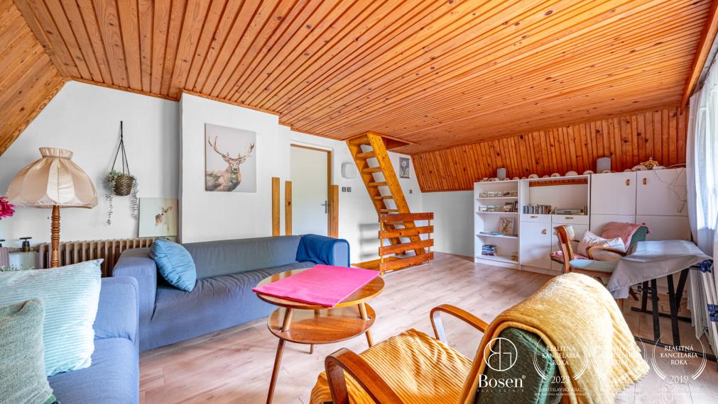 ARISE | Rekreačná chata s pozemkom Vtáčnik, okres Prievidza