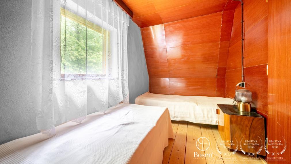 ARISE | Rekreačná chata s pozemkom Vtáčnik, okres Prievidza