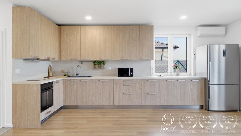 BOSEN |3 izbový RD so záhradou - Miloslavov, Liesková ulica