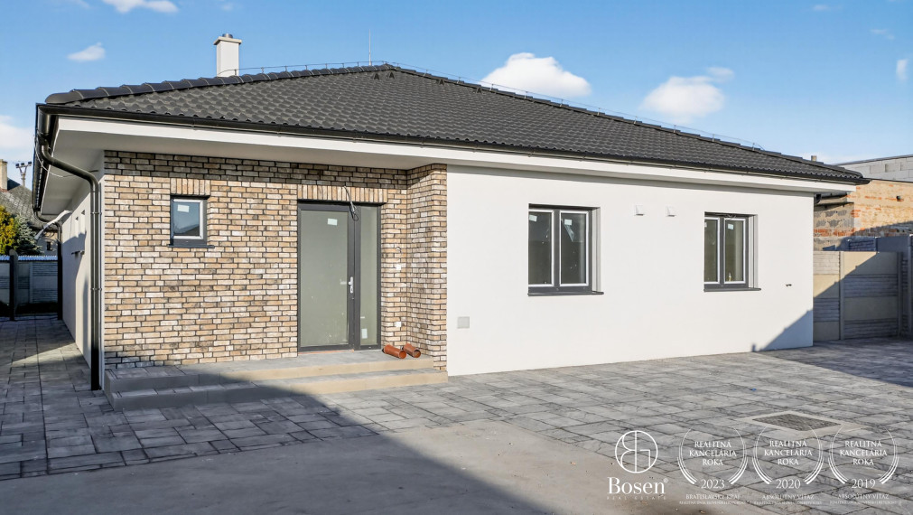 BOSEN | Novostavba 5 izbového rodinného domu Kostolište centrum