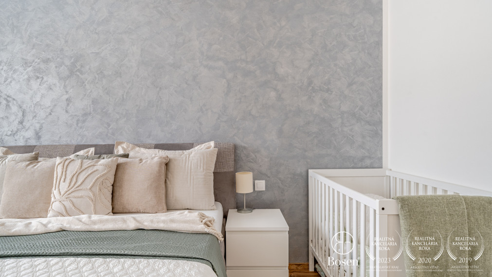 BOSEN| zariadený 3 izbový byt s predzáhradkou, novostavba Rohožník