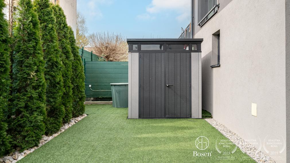 BOSEN| zariadený 3 izbový byt s predzáhradkou, novostavba Rohožník