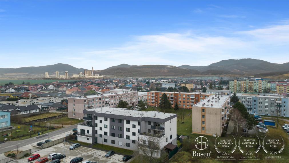 BOSEN| zariadený 3 izbový byt s predzáhradkou, novostavba Rohožník
