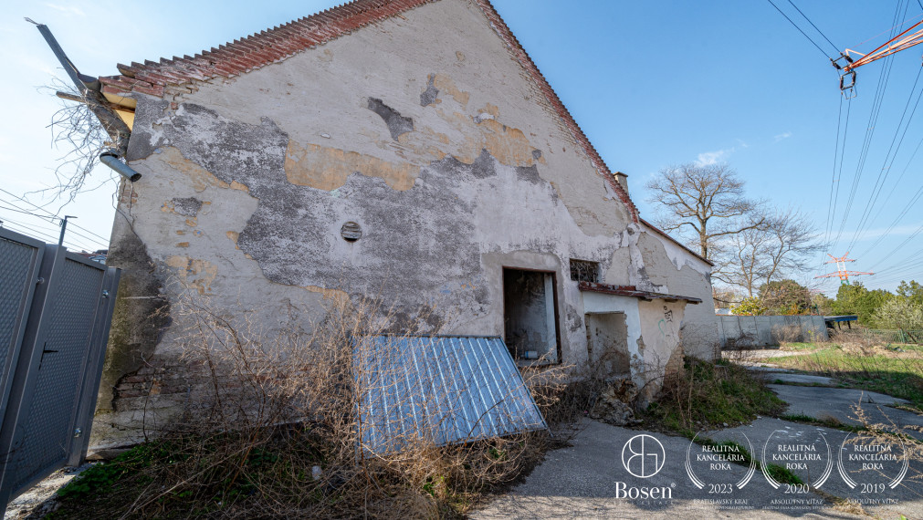 BOSEN | Pozemok s potenciálom, Ružinov, 716 m²