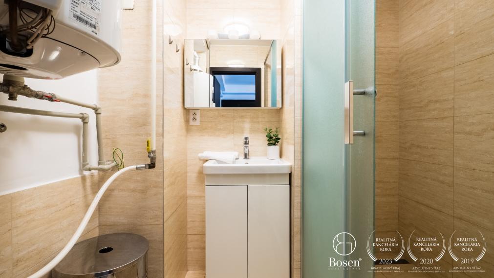 BOSEN | Veľký 2 izbový byt na prenájom, Za Ferenitkou, 57m2