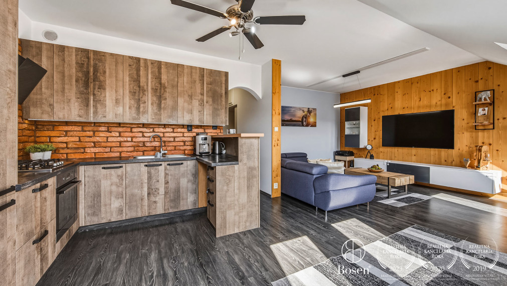 BOSEN | Príjemný, podkrovný 2 izb. byt vo Svite