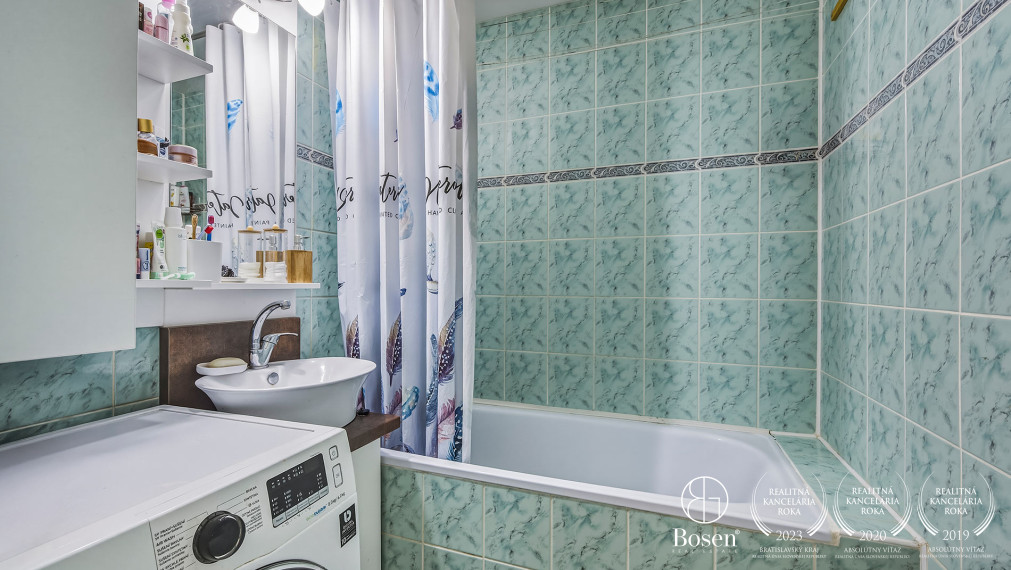 BOSEN | Príjemný, podkrovný 2 izb. byt vo Svite