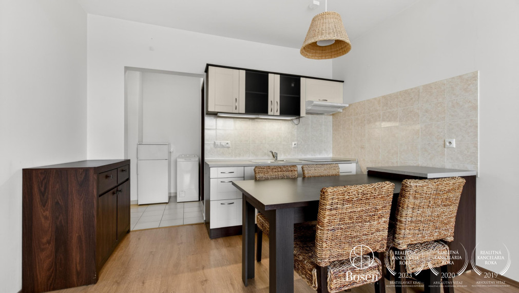 BOSEN | 2 izbový byt v Ružinove - Vlčie Hrdlo, 41.83m2+3.30