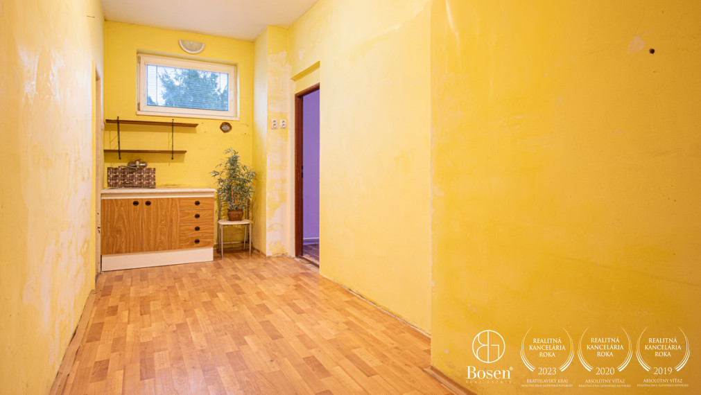 BOSEN | PREDAJ 4 izb. rodinný dom, pôvodný stav, Dolné Saliby