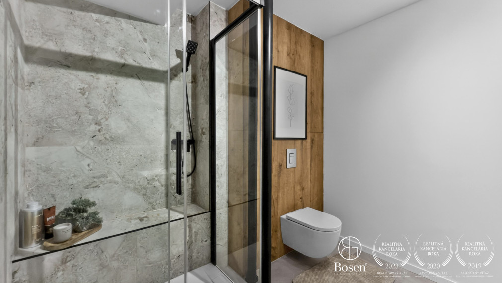 BOSEN | Moderný 3 izbový byt s 2x balkónom, 82m2