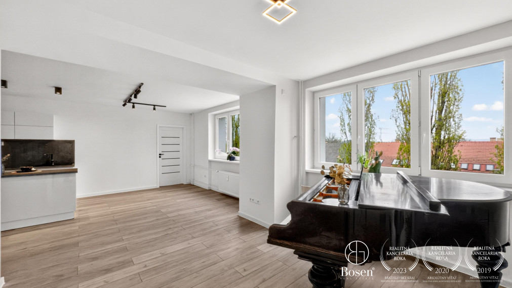 BOSEN | Moderný 3 izbový byt s 2x balkónom, 82m2