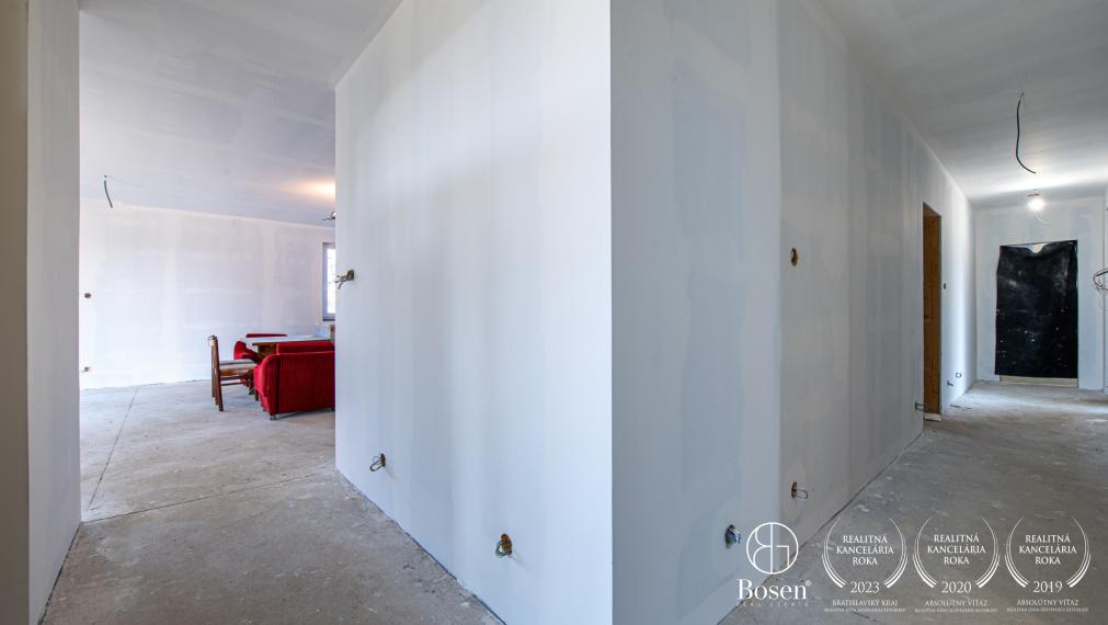 BOSEN | Novostavba 4i rodinného domu - Nedašovce, okres BnB