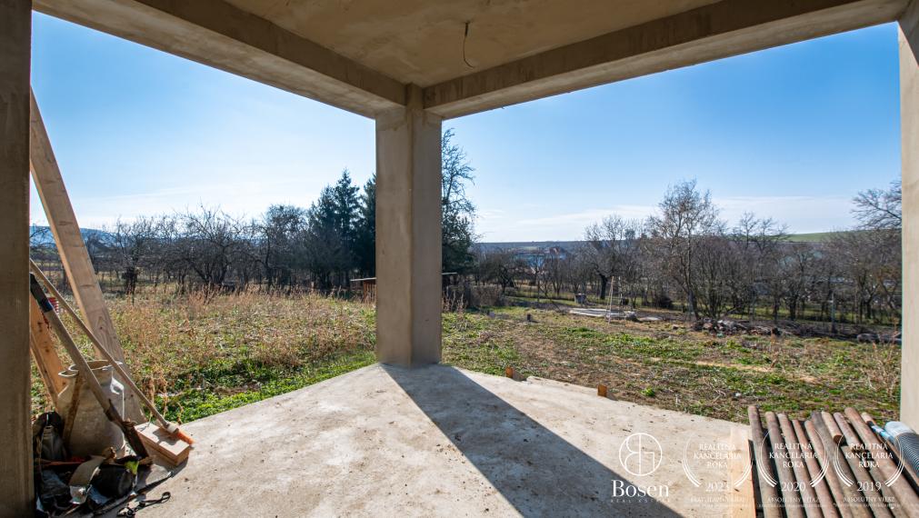 BOSEN | Novostavba 4i rodinného domu - Nedašovce, okres BnB