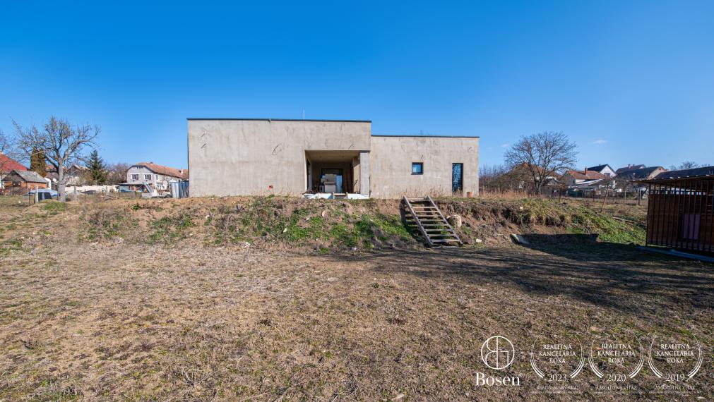 BOSEN | Novostavba 4i rodinného domu - Nedašovce, okres BnB