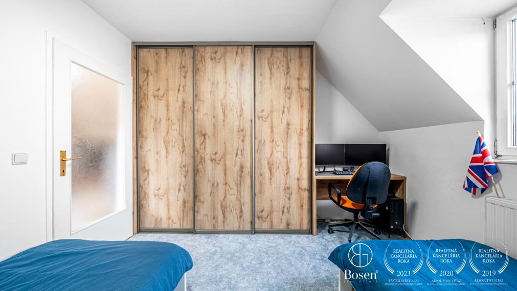 BOSEN PRENÁJME 3IZBOVÝ BYT S KRBOM, LOGGIOU V HAINBURG/DONA