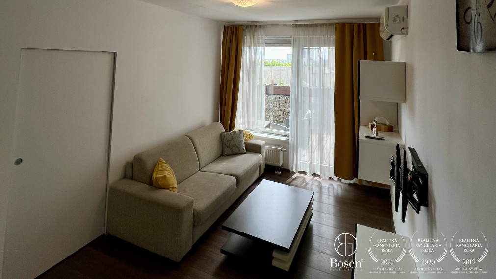 Prenájom 2-izbový byt s veľkou terasou a výhľadom na BA