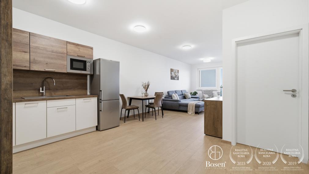 BOSEN |Nový, zariadený 2-izbový byt s parkovaním, Dukelská ulica – Bernolákovo
