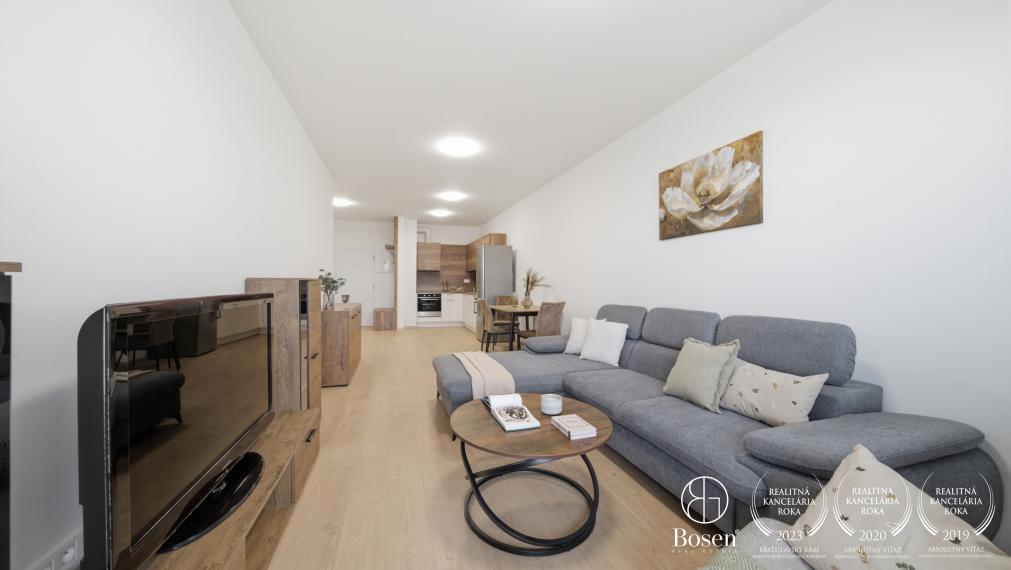 BOSEN |Nový, zariadený 2-izbový byt s parkovaním, Dukelská ulica – Bernolákovo