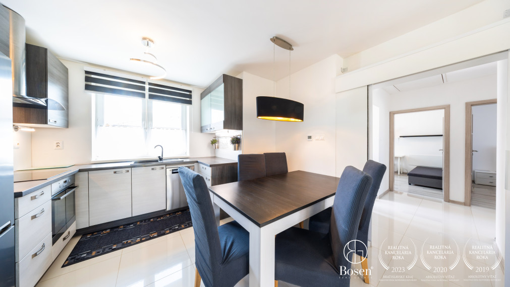 BOSEN | Moderný rodinný dom Veľký Lapáš ihneď k nasťahovaniu