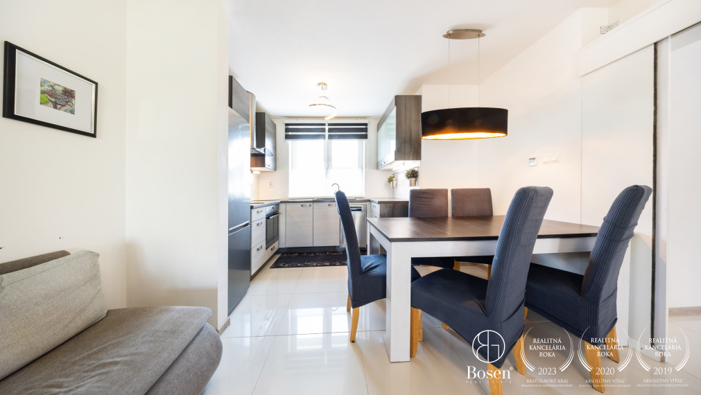 BOSEN | Moderný rodinný dom Veľký Lapáš ihneď k nasťahovaniu