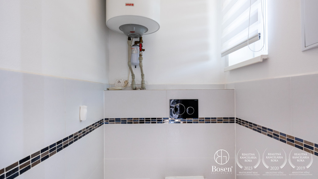 BOSEN | Moderný rodinný dom Veľký Lapáš ihneď k nasťahovaniu