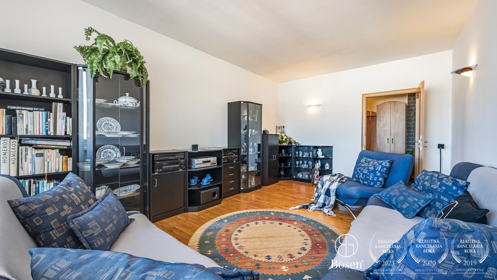 BOSEN | Na predaj slnečný 3-izbový byt s loggiou v Poprade