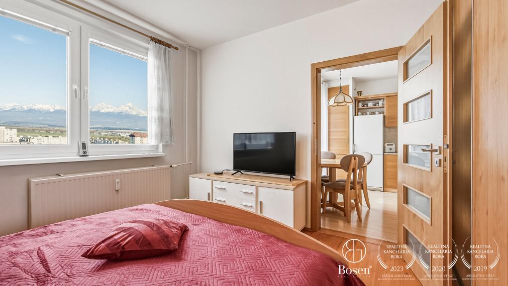 BOSEN | Na predaj slnečný 3-izbový byt s loggiou v Poprade