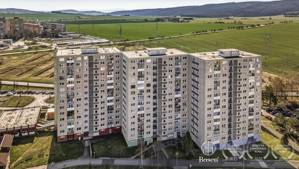 BOSEN | Na predaj slnečný 3-izbový byt s loggiou v Poprade