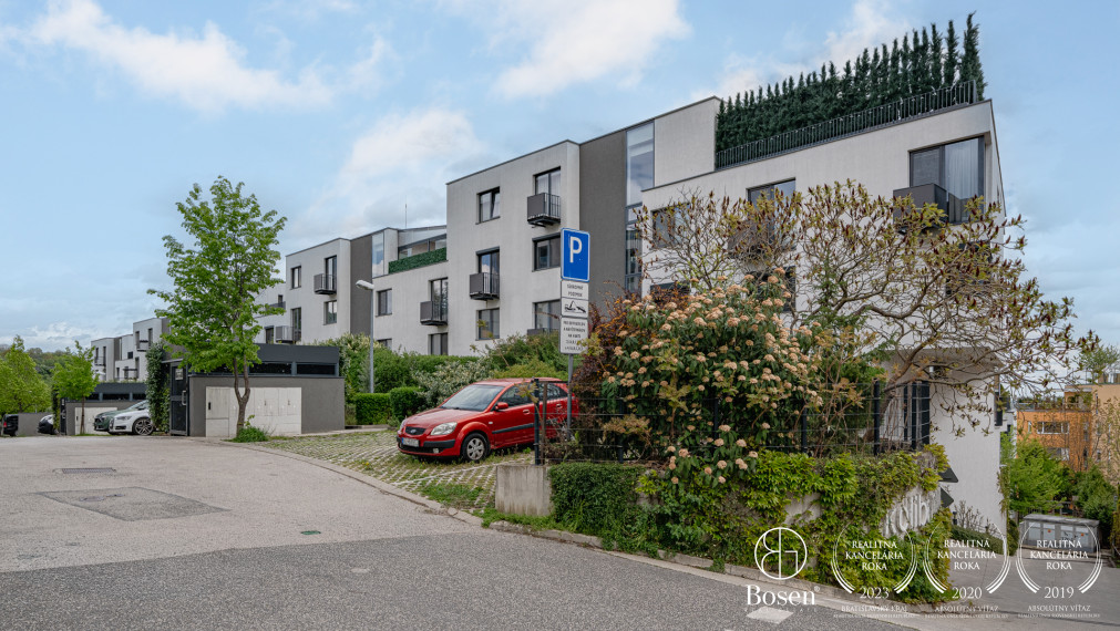 BOSEN | Zrekonštruovaný, ešte neobývaný, 3izbový byt, Koliba