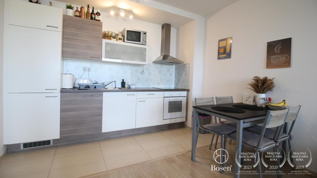 BOSEN | Na prenájom 2i byt s parkovaním Malacky Pribinova