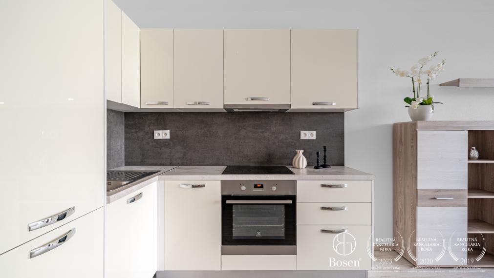 BOSEN | 1-izbový byt s balkónom v novostavbe Starý Háj, BA – Petržalka, ul. Lužná, 32,71m2