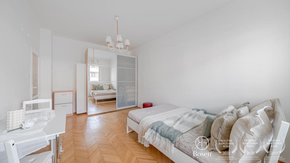 BOSEN | Zariadená garzónka s balkónom, Blumentálska ul., BA