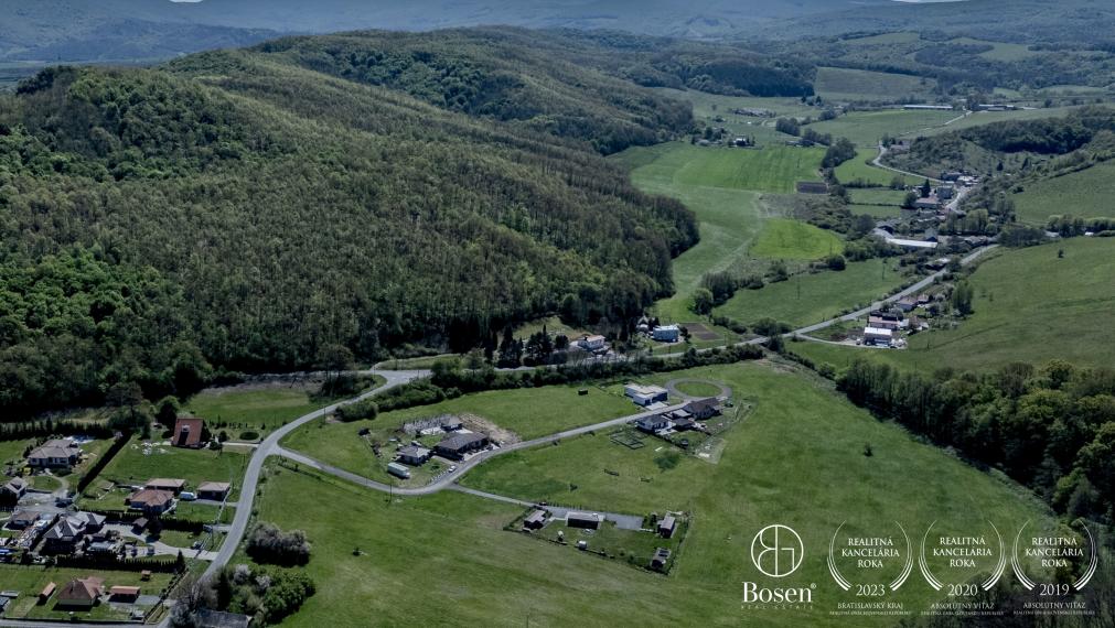 BOSEN | Pozemok na výstavbu rodinného domu, Ratka, 911m2