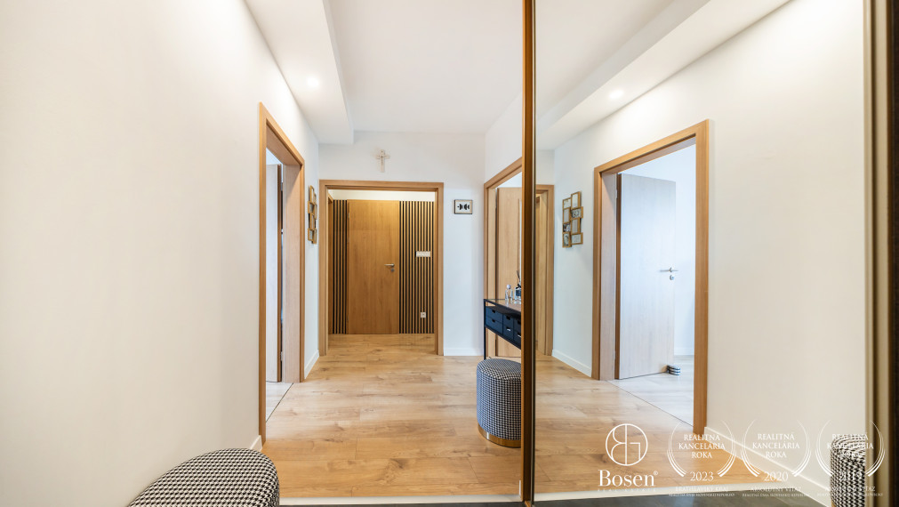 BOSEN | REZERVOVANÉ | Zrekonštruovaný 3-izb byt s loggiou, 82 m², Petzwalova