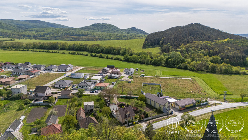 BOSEN | Stavebný pozemok 594 m², Plavecký Mikuláš