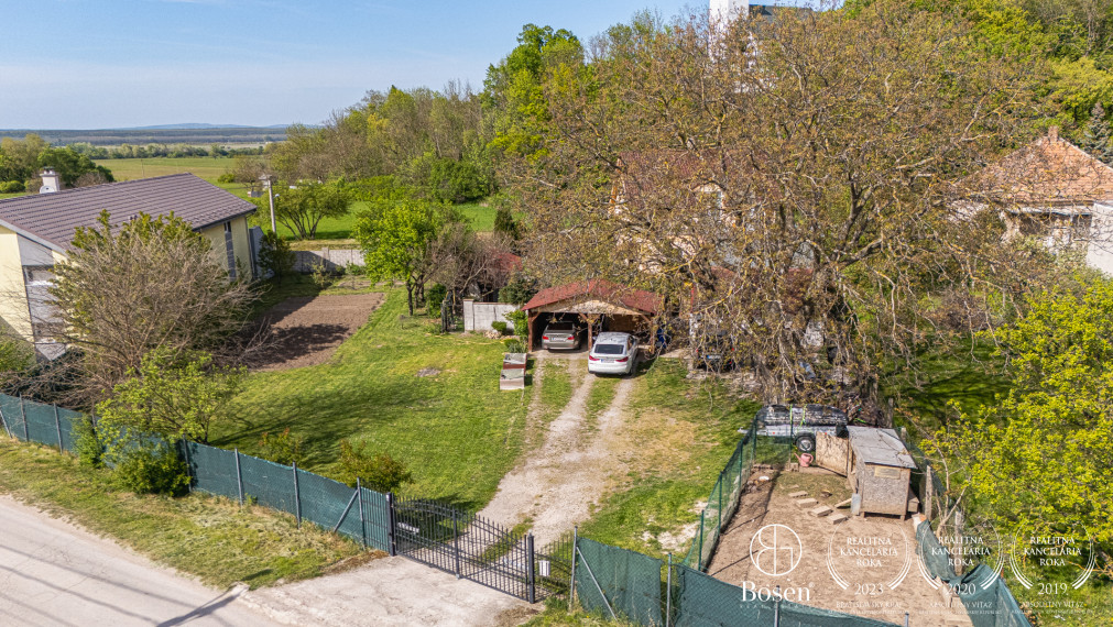 BOSEN | Stavebný pozemok 594 m², Plavecký Mikuláš
