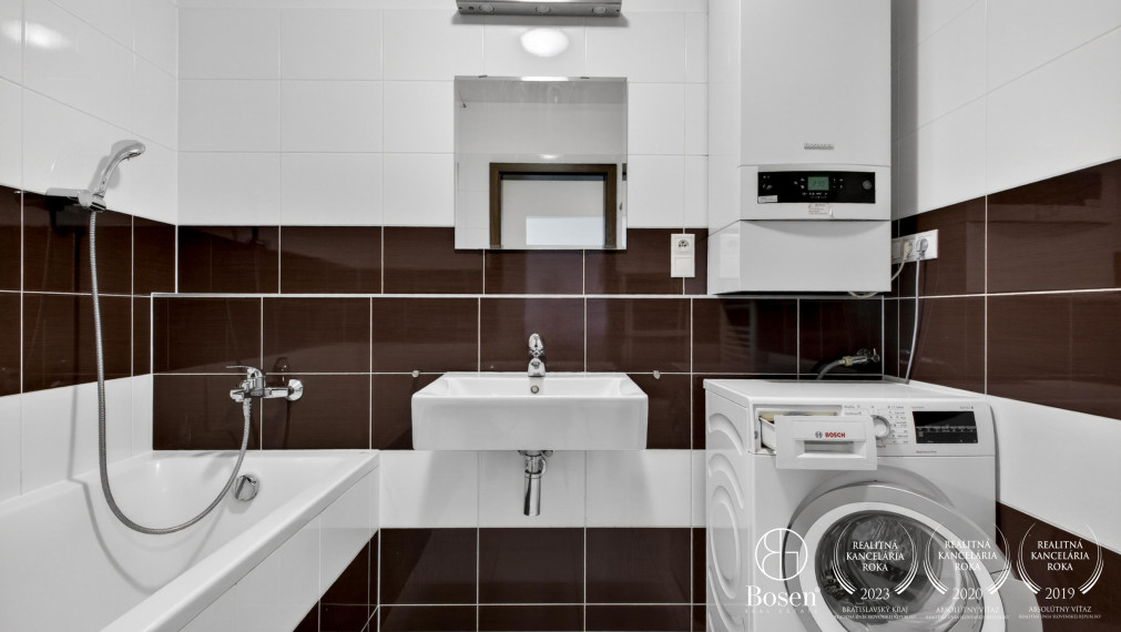 BOSEN | Na prenájom 2i byt s parkovaním Malacky Pribinova