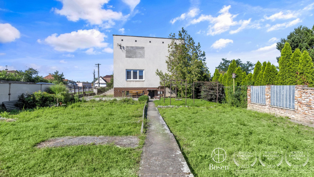 BOSEN | 4 izbový rodinný dom bez investícií, pozemok 623m2