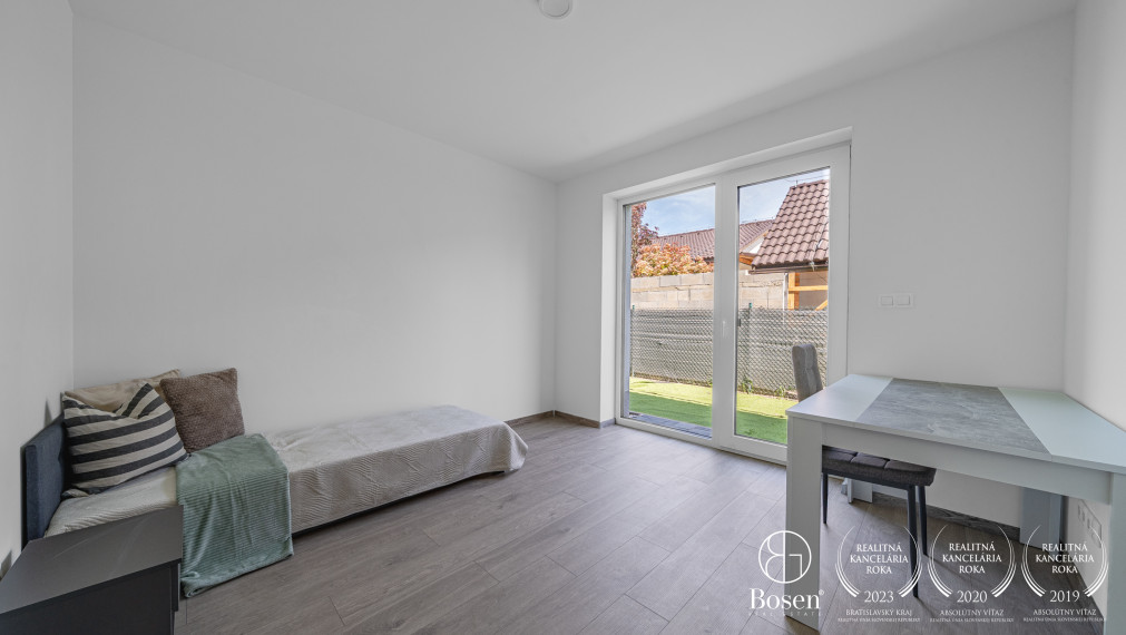 BOSEN | 4 izbový byt so záhradou 300 m² – Kalinkovo pri Dunajskej Lužnej